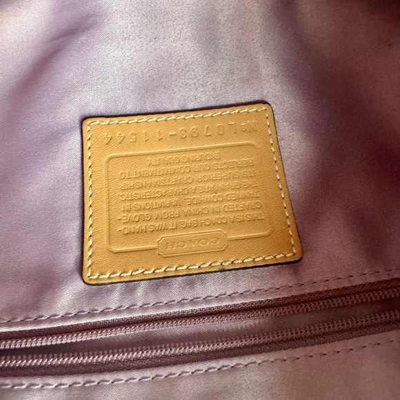 Coach leather vintage buckle purse/bag - Picture 11 of 14